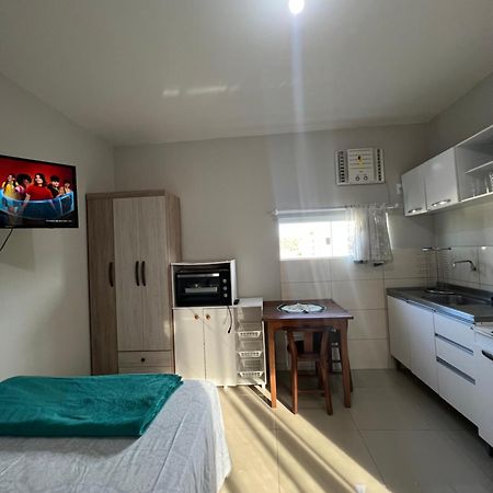Loft No Centro De Bombinhas Apartamento Exterior foto